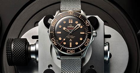 omega seamaster men's bond 007 edition titanium mesh 42mm 210.90.42.20.01.001|Omega Seamaster 007 titanium.